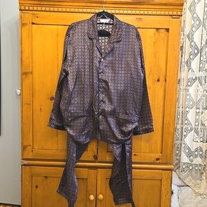 Liz Claiborne Silk Pajamas